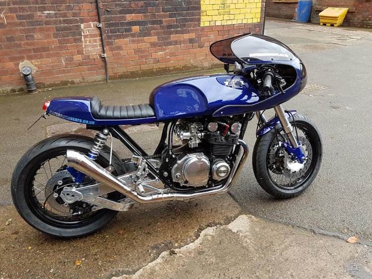 Suzuki GS550 Cafe Racer 6