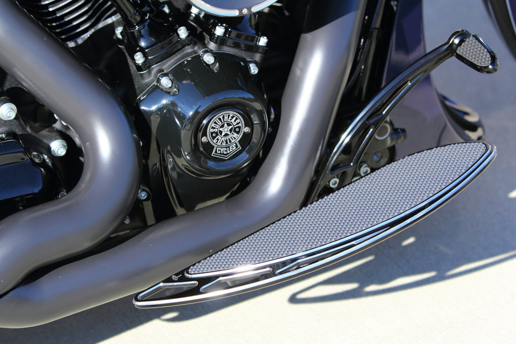 Best Aftermarket Floorboards For Harley Davidson Motorcycles