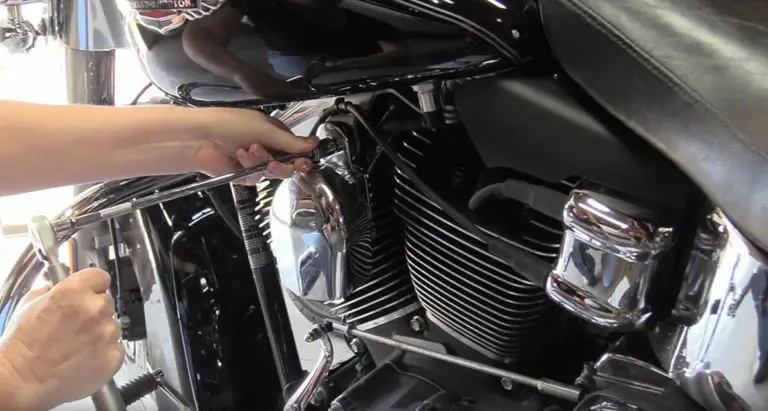2013-Harley-Davidson-Dyna-Horn-Fails-to-Sound-How-to-Fix